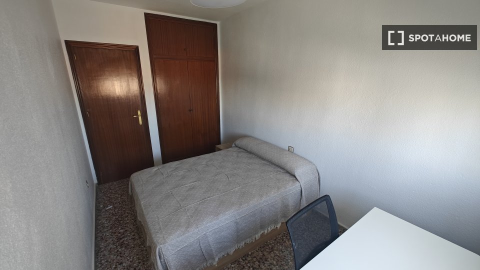 Double room Cartagena, 4 beds, 115m² — photo 2