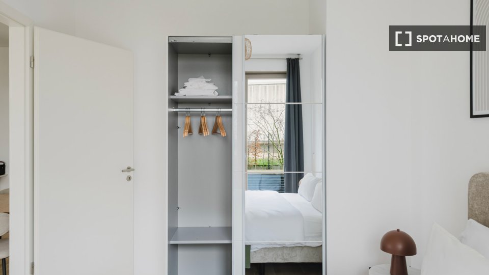 Apartment Berlin, 1 bed, 58m² — photo 13