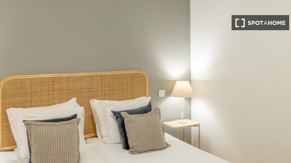 Apartment Porto, 2 beds, 76m² — photo 13