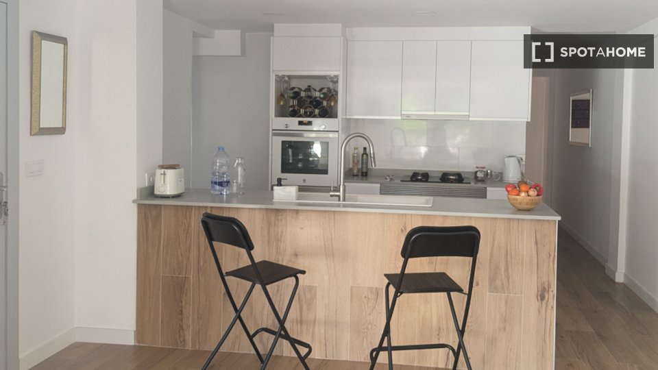 Appartamento Valencia, 2 camere, 80m² — foto 9