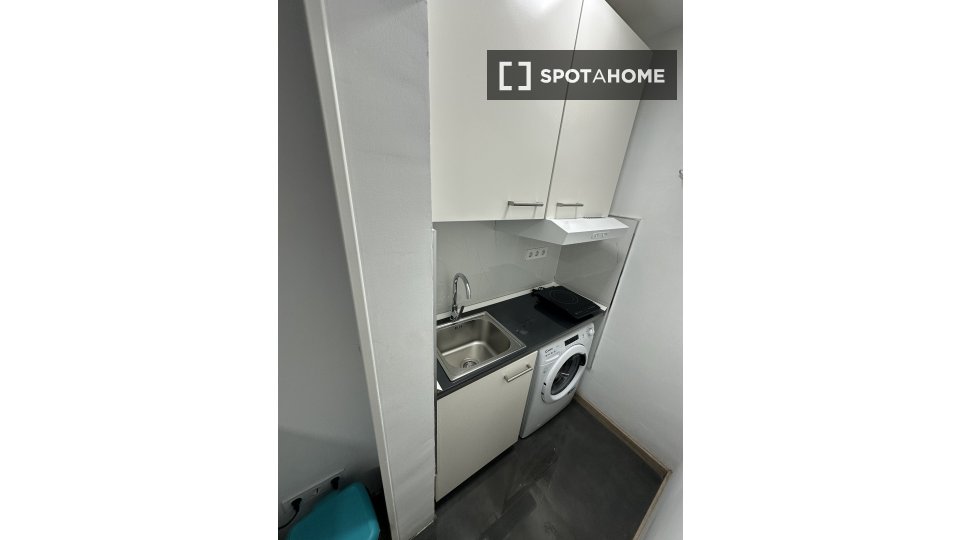 Apartment mono Madrid, 25m² — photo 20