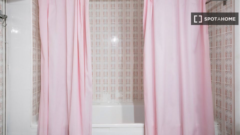 Double room Barcelona, 4 beds, 100m² — photo 3