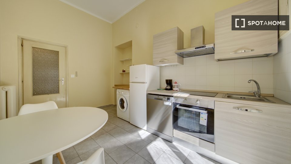 Apartment Turin, 1 bed, 79m² — photo 10