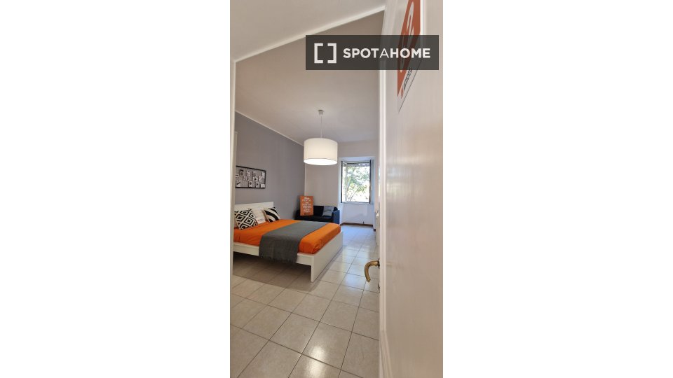 Double room Rome, 4 beds — photo 31