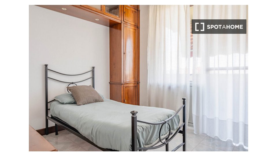 Double room Milan, 5 beds — photo 43