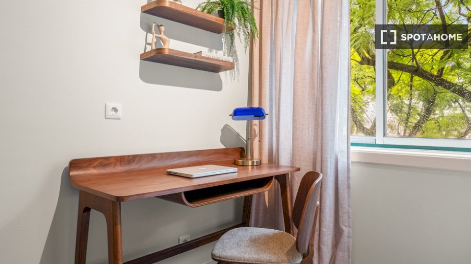 Apartment Lisbon, 1 bed — photo 16