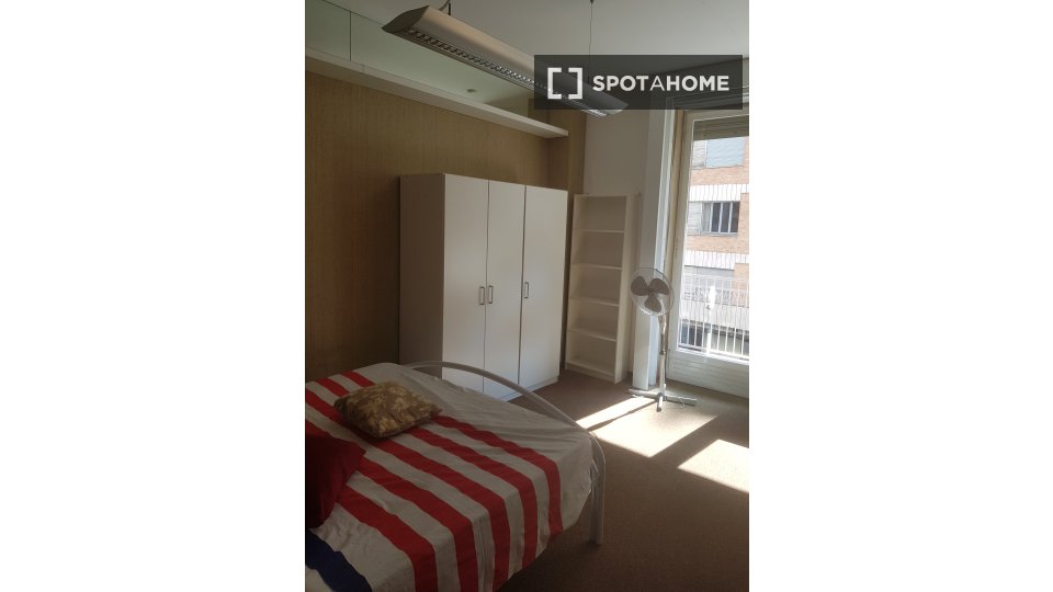 Double room Turin, 4 beds — photo 12