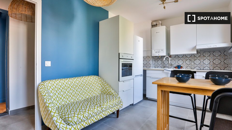 Double room Paris, 4 beds, 72m² — photo 5