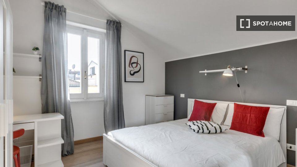 Double room Milan, 4 beds, 95m² — photo 1