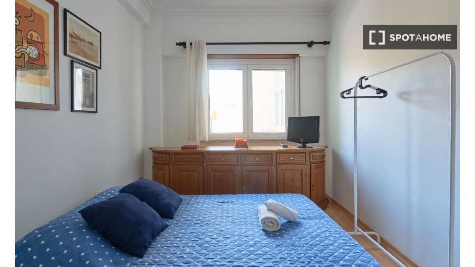 Apartment Lisbon, 3 beds — photo 16