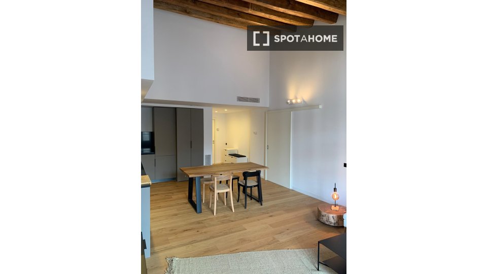 Apartment Barcelona, 2 beds, 85m² — photo 7