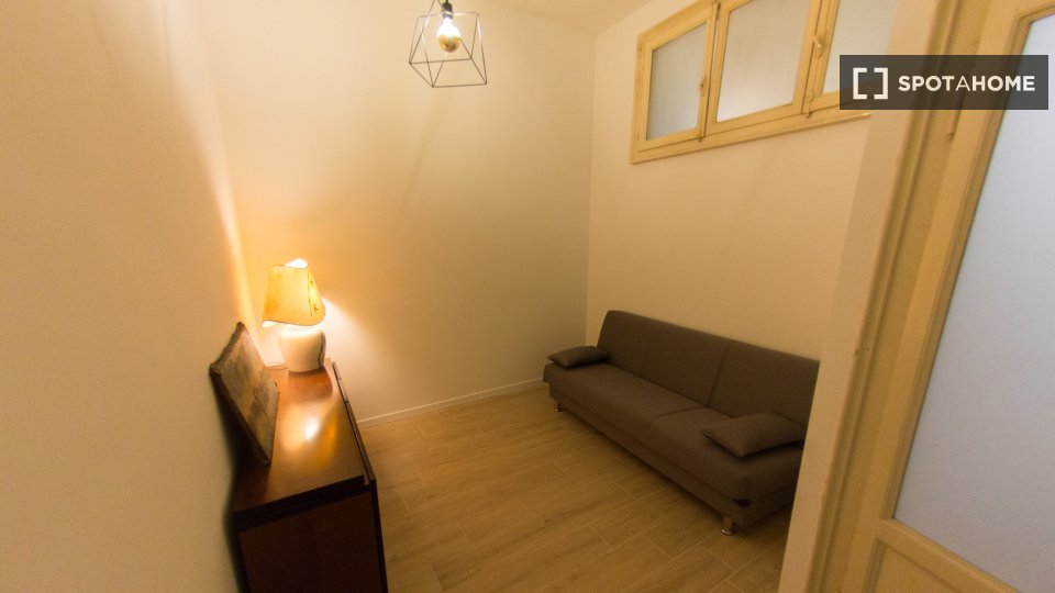 Double room Milan, 1 bed, 140m² — photo 9