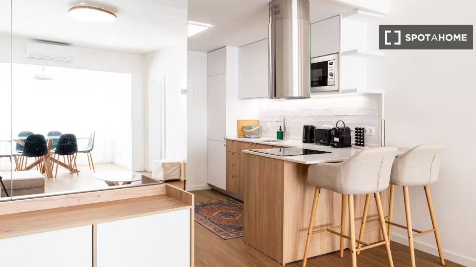 Apartment Lisbon, 1 bed — photo 2