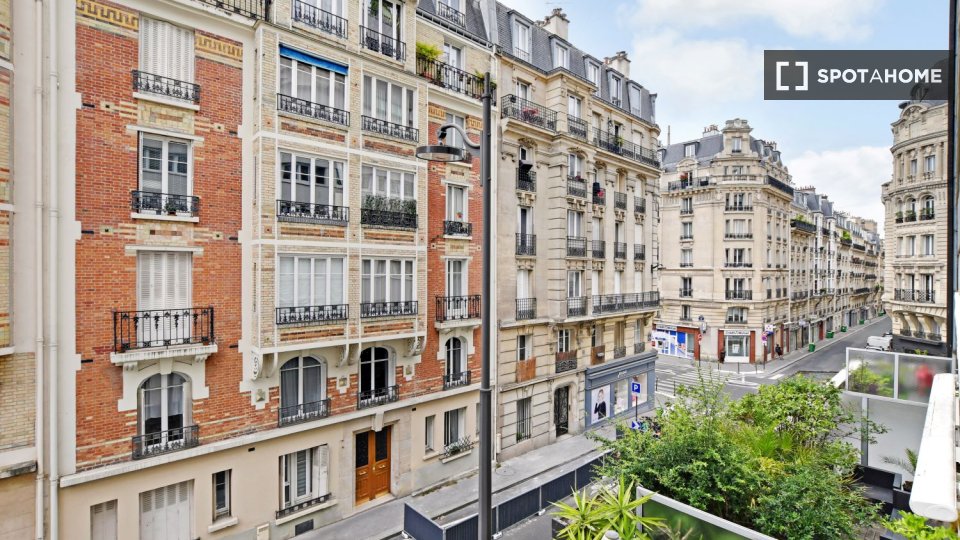 Chambre double Paris, 4 chambres — photo 26