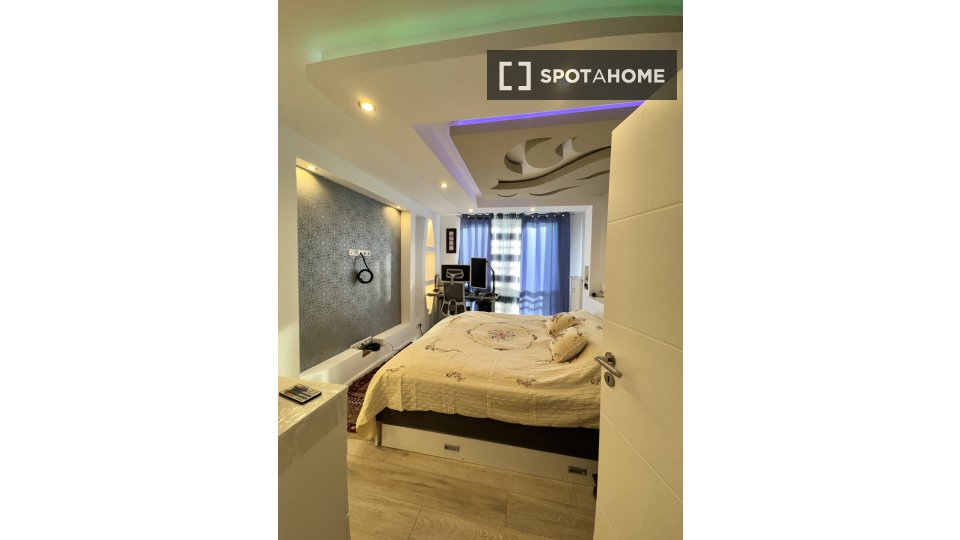 Apartment Berlin, 3 beds, 56m² — photo 1