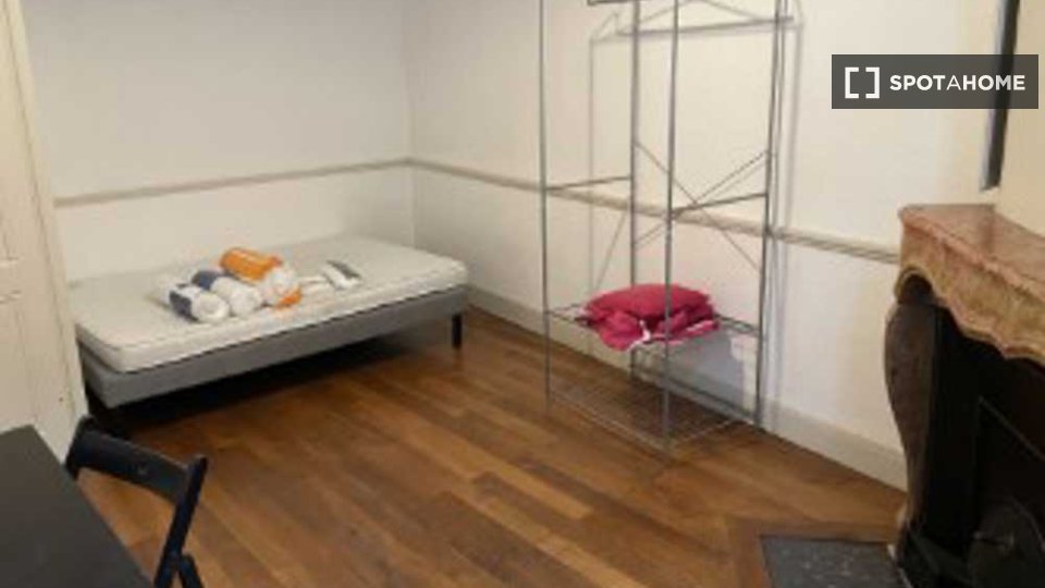Camera doppia Lione, 4 camere, 120m² — foto 6