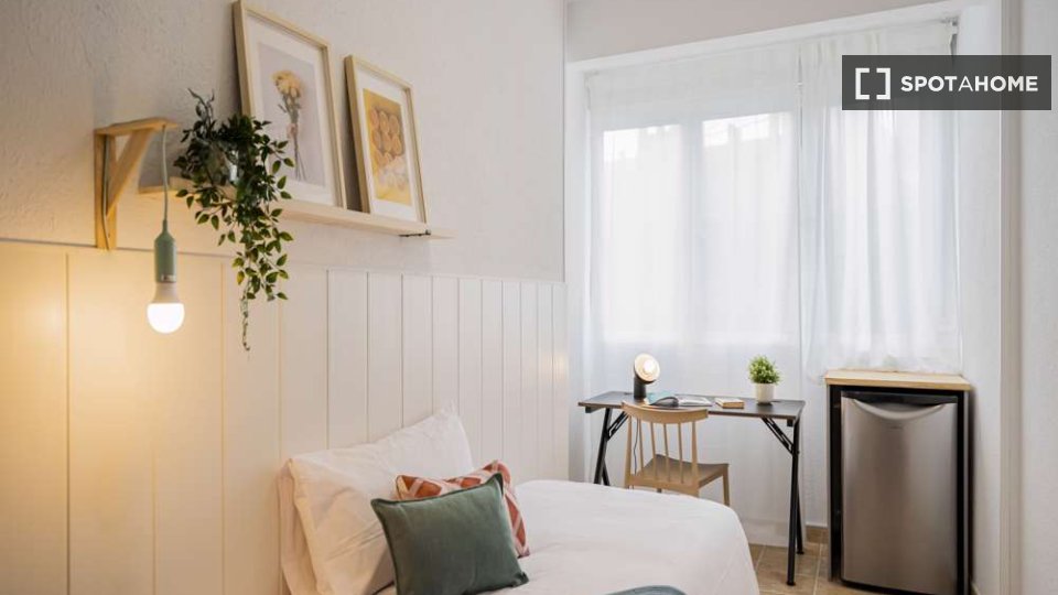 Double room Madrid, 25 beds — photo 1