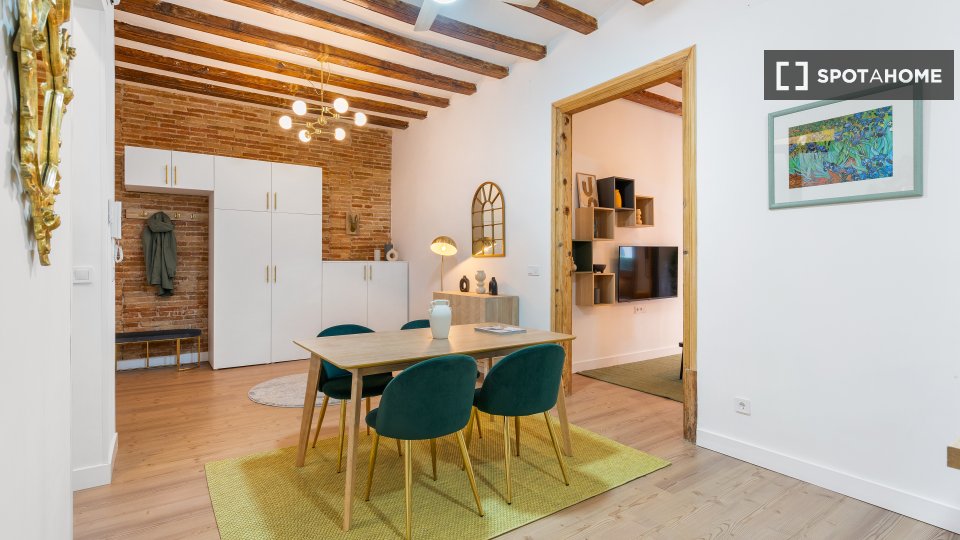 Apartment Barcelona, 2 beds, 90m² — photo 19