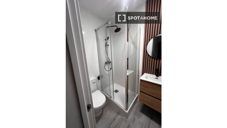 Habitación doble Barcelona, 14 habitaciones — foto 4