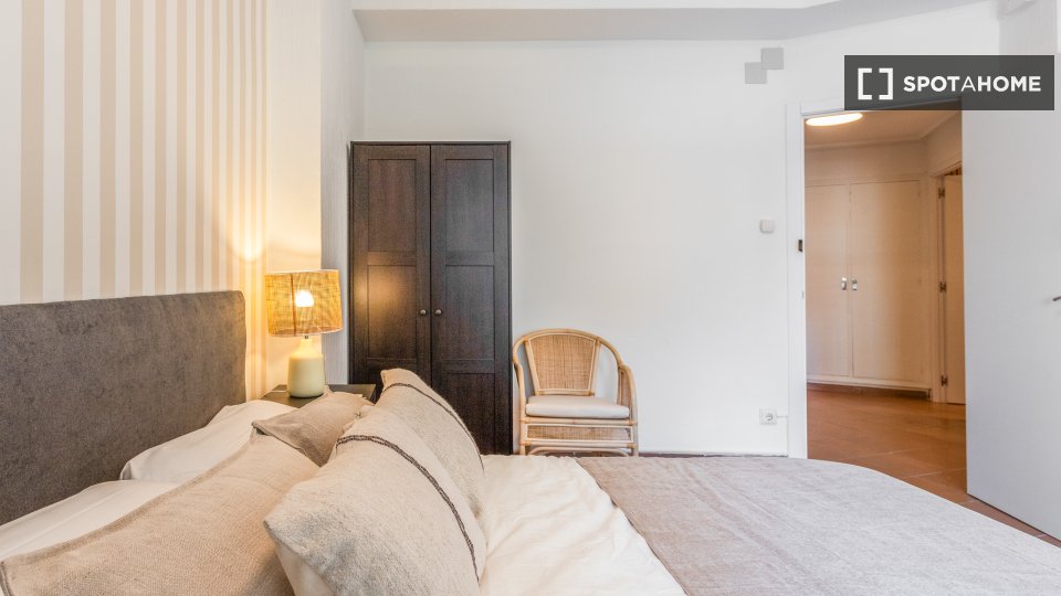 Double room Alicante, 8 beds, 200m² — photo 4