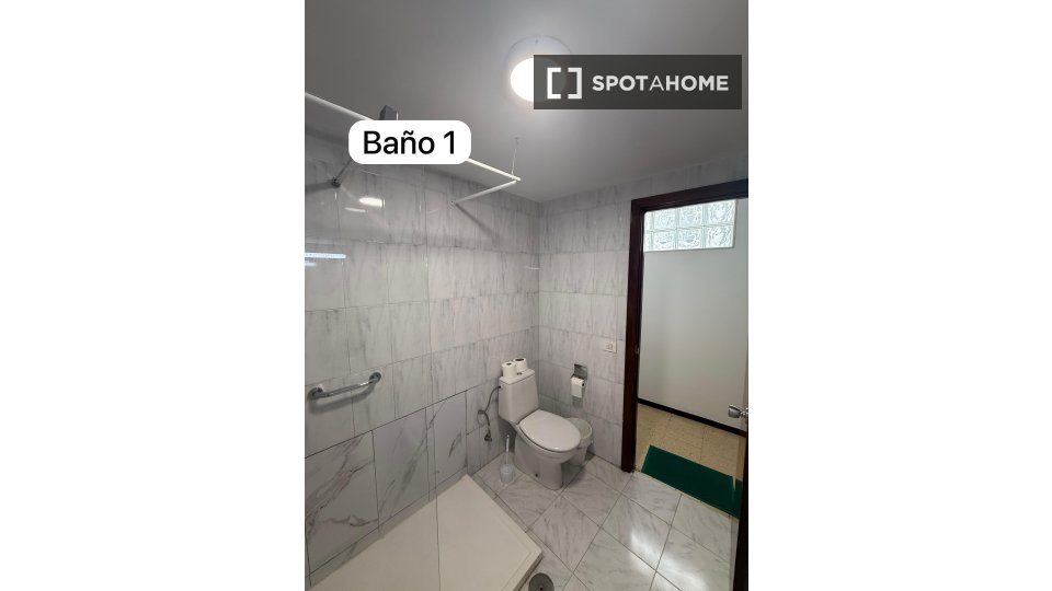 Double room Santa_Cruz_De_Tenerife, 4 beds, 130m² — photo 6