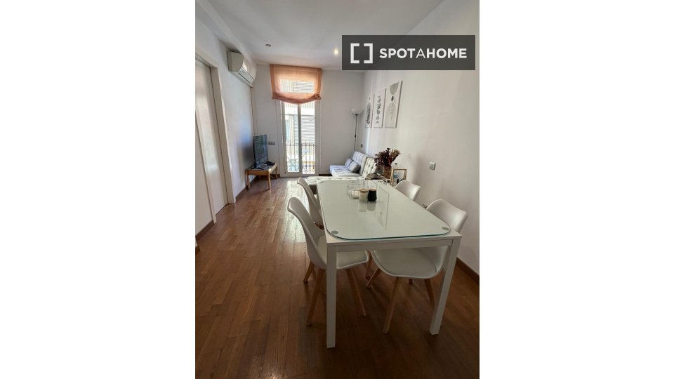 Double room Barcelona, 1 bed — photo 3