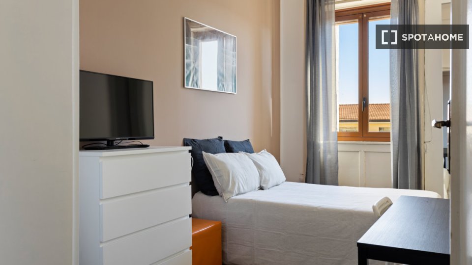 Double room Milan, 5 beds, 120m² — photo 12