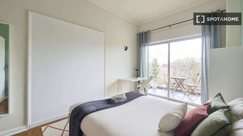 Double room Lisbon, 7 beds — photo 10