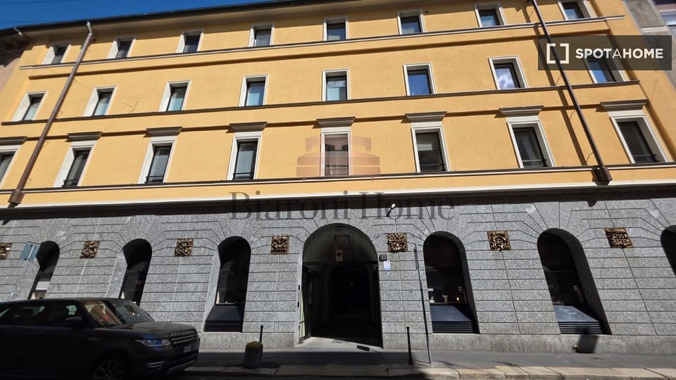 Double room Milan, 7 beds, 100m² — photo 18