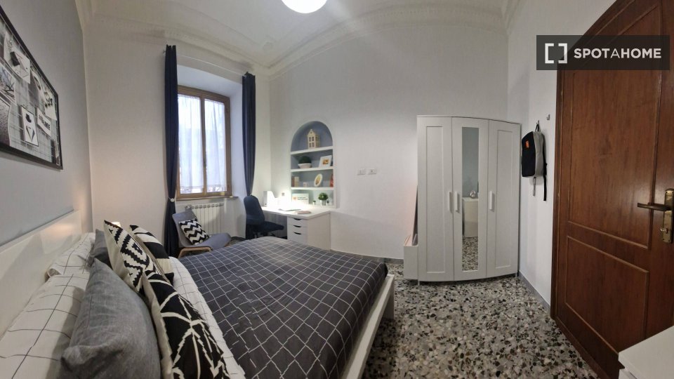 Double room Rome, 3 beds — photo 6
