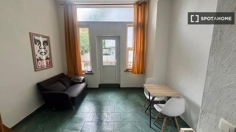 Apartment mono Brussels, 25m² — photo 10