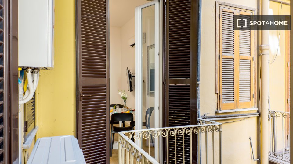 Apartment Rome, 1 bed — photo 16