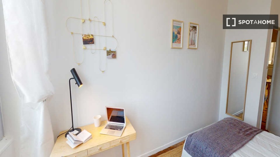 Double room Lyon, 4 beds, 130m² — photo 24