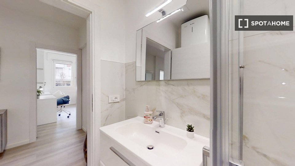 Double room Padua, 3 beds — photo 4