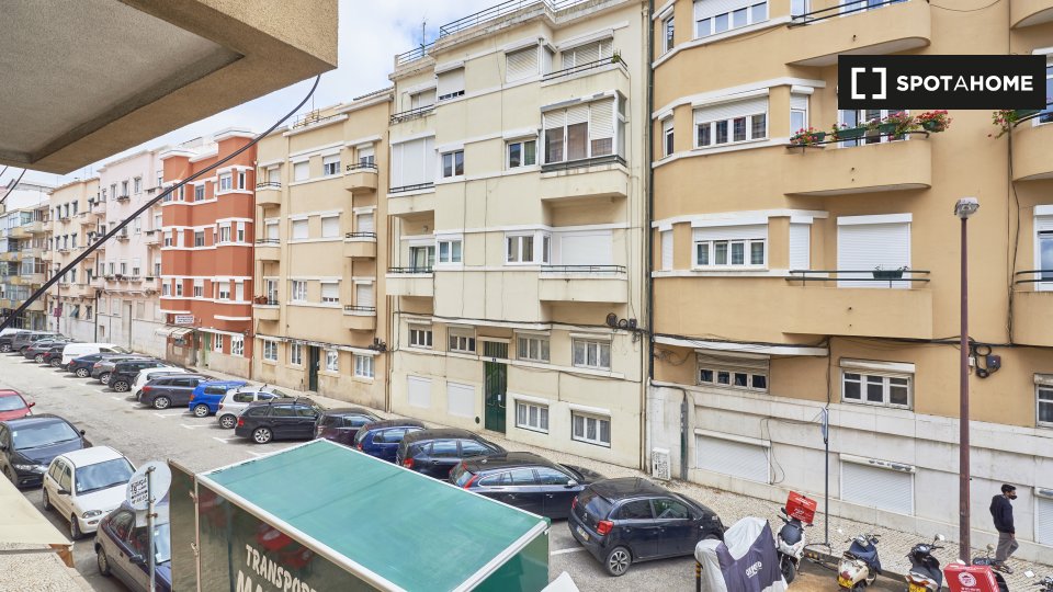Double room Lisbon, 8 beds — photo 4