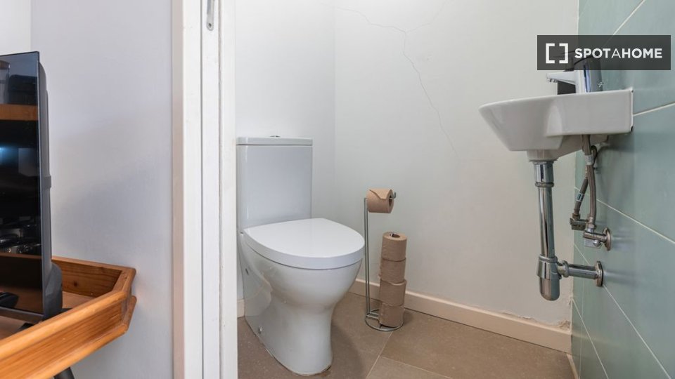 Apartment mono Lisbon — photo 12