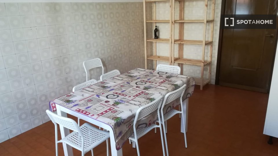 Double room Milan, 4 beds — photo 1