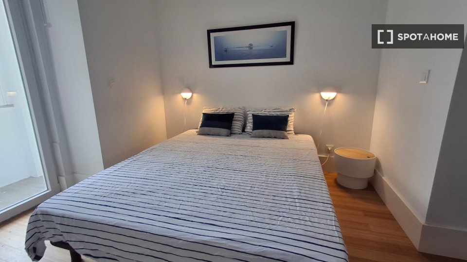 Apartment Lisbon, 3 beds, 125m² — photo 46
