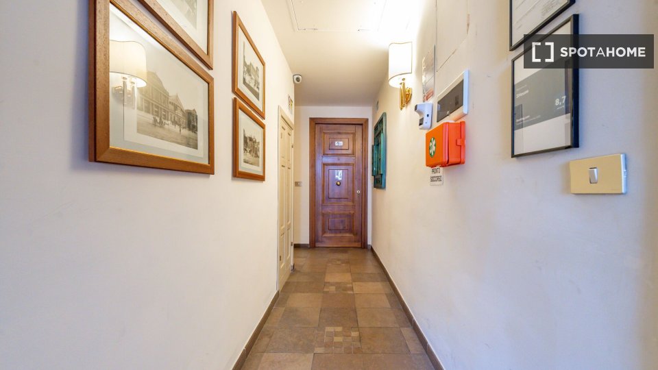 Apartment Rome, 1 bed, 50m² — photo 19