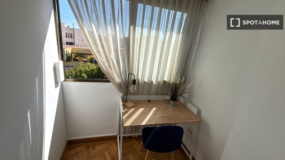 Habitación doble Madrid, 9 habitaciones, 200m² — foto 2