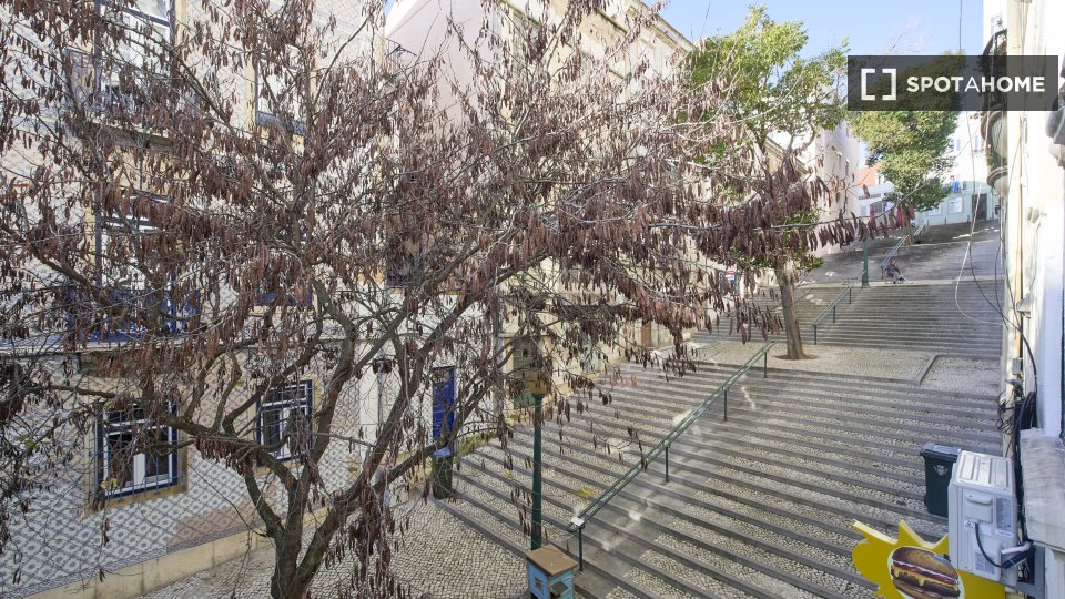 Double room Lisbon, 8 beds — photo 6