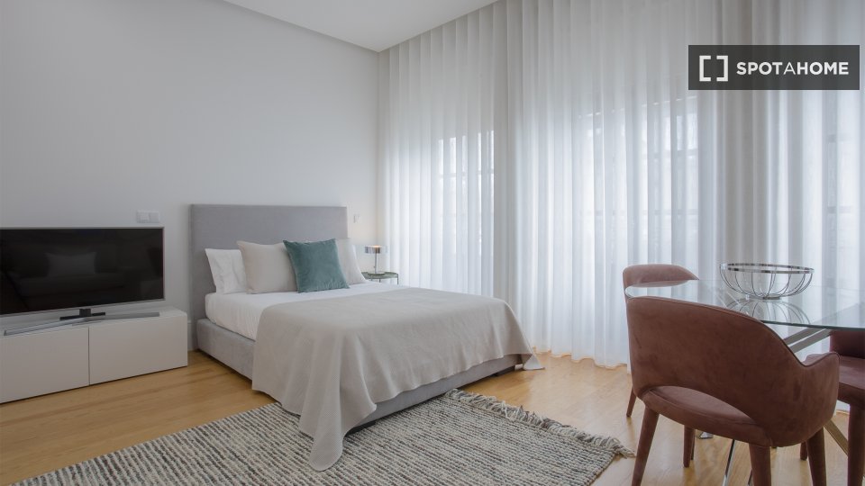 Apartment mono Porto, 40m² — photo 19