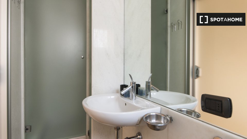Apartment mono Milan, 35m² — photo 17
