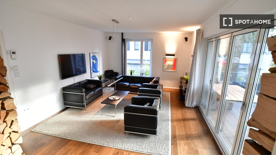 Apartment Stuttgart, 3 beds, 125m² — photo 6