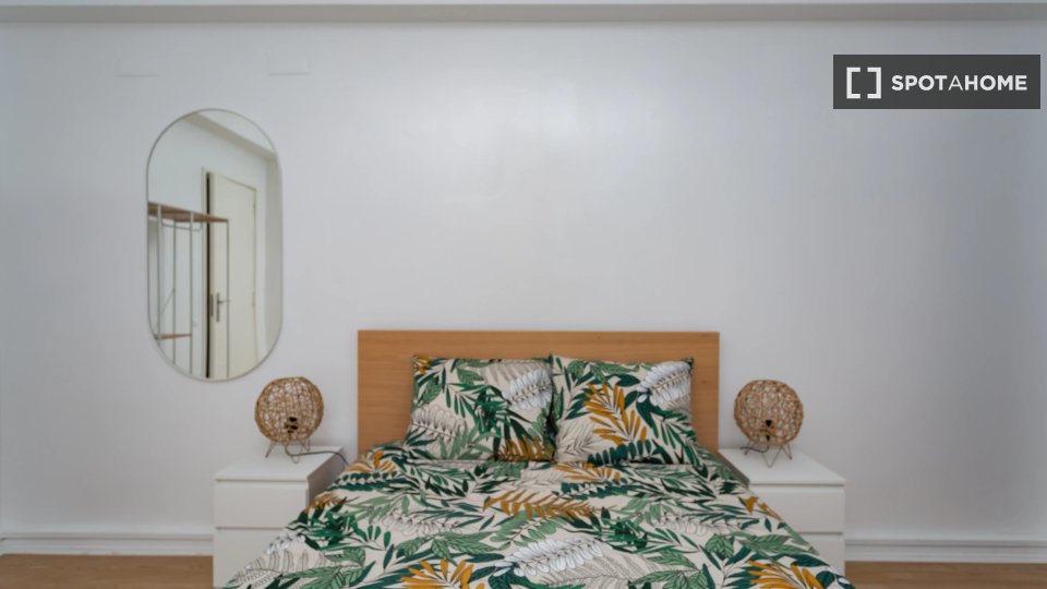 Double room Lisbon, 10 beds — photo 11