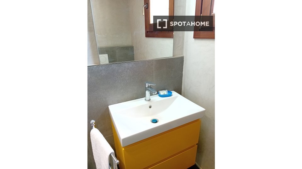 Apartment Florence, 2 beds, 130m² — photo 5