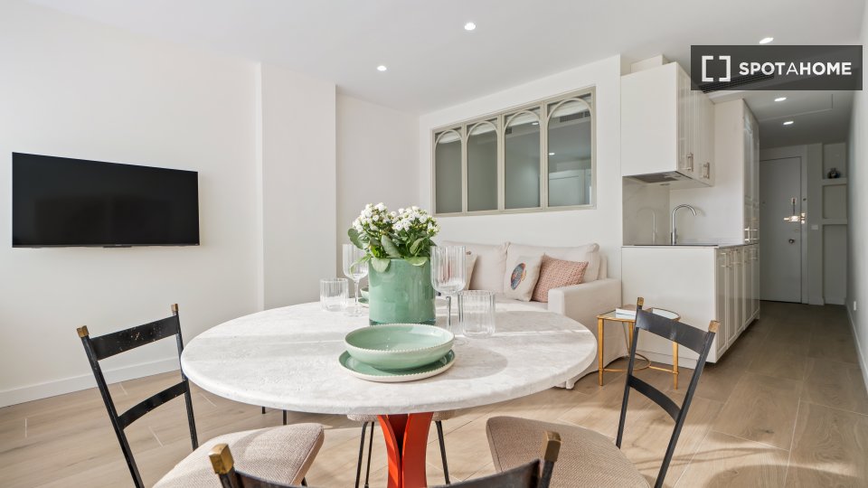Apartment Madrid, 1 bed, 30m² — photo 5