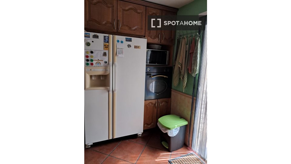 Double room Madrid, 4 beds, 140m² — photo 6