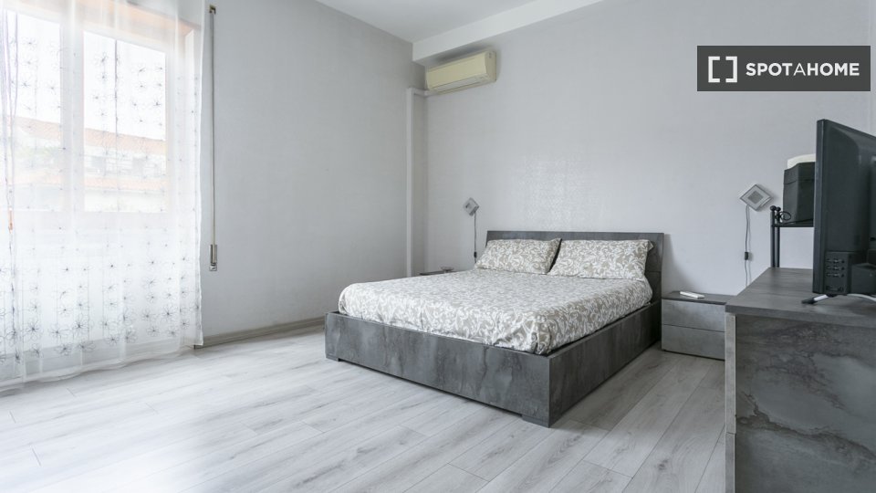Double room Rome, 4 beds — photo 3