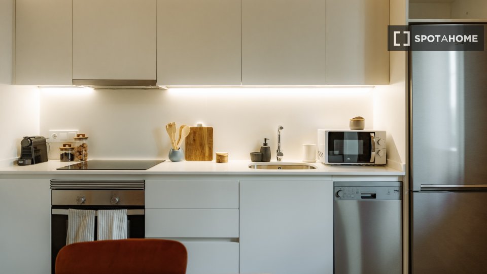 Apartment Barcelona, 2 beds, 74m² — photo 16